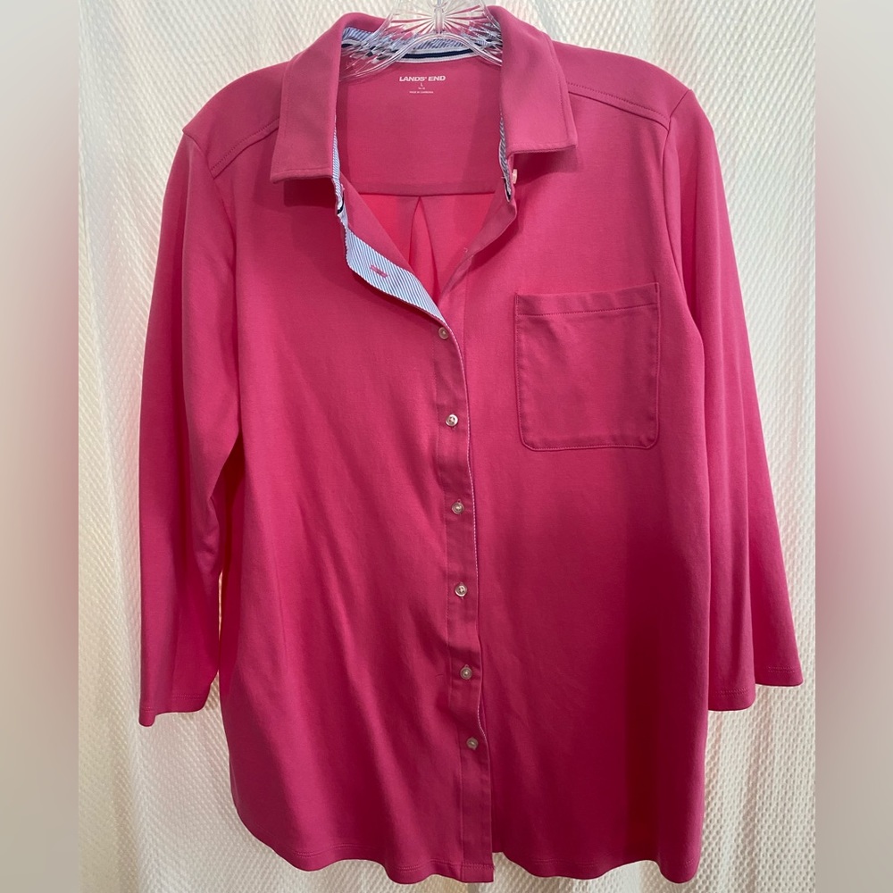 Lands’End knit button front shirt